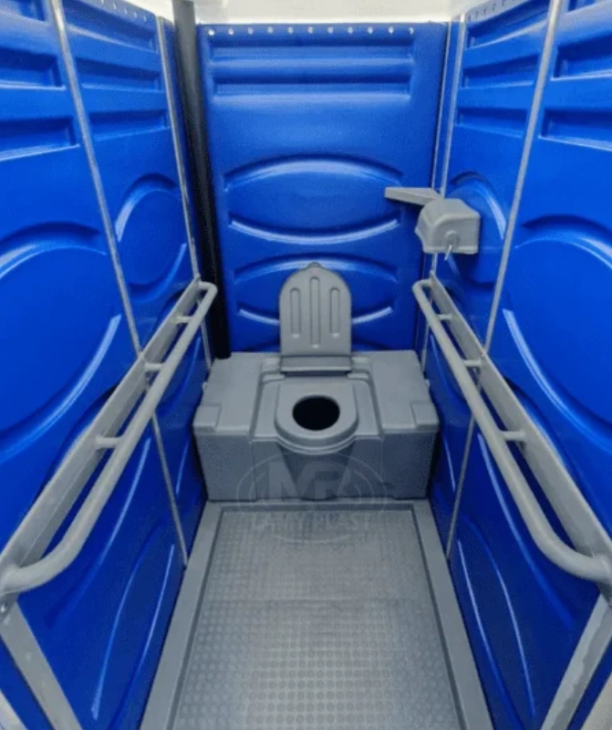 Banheiro Químico PNE Líder Serviços